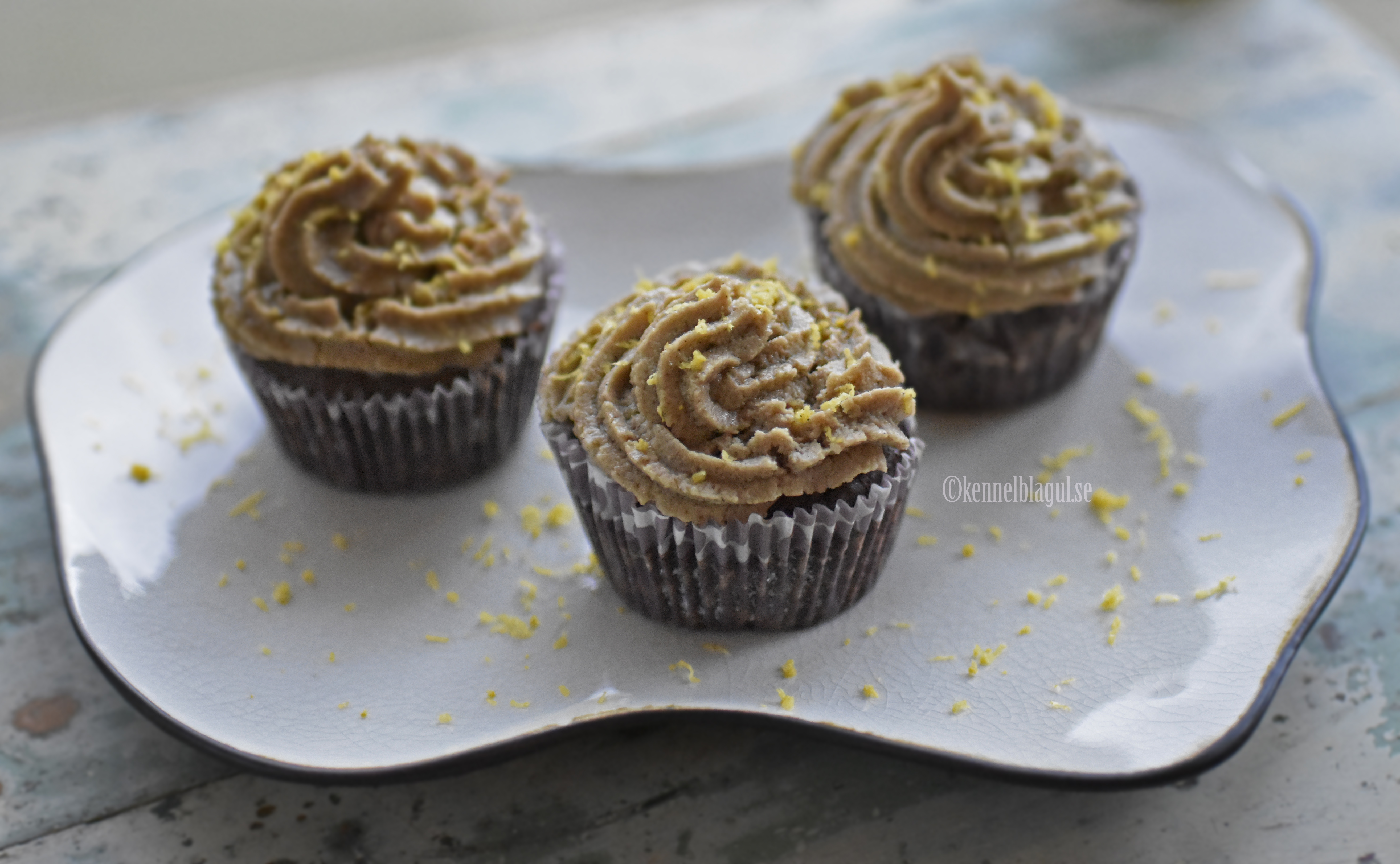 1choklad och lakrits cupcakes